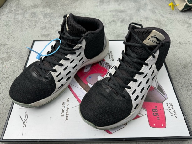 95新 LI-NING/李宁 篮球鞋/音速6 黑白熊猫/41码/95新H