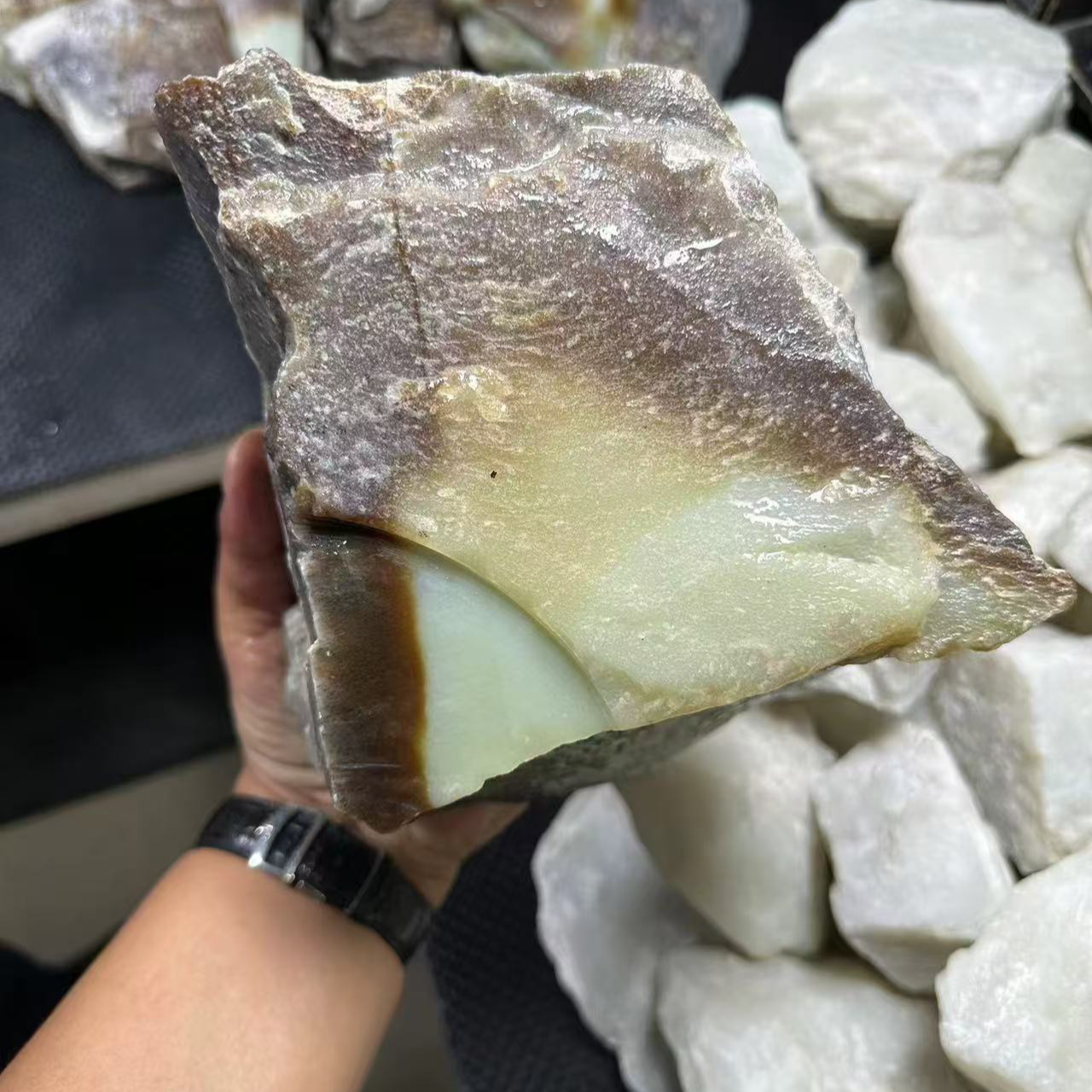 新疆且末山料玉质奇石收藏佳品
