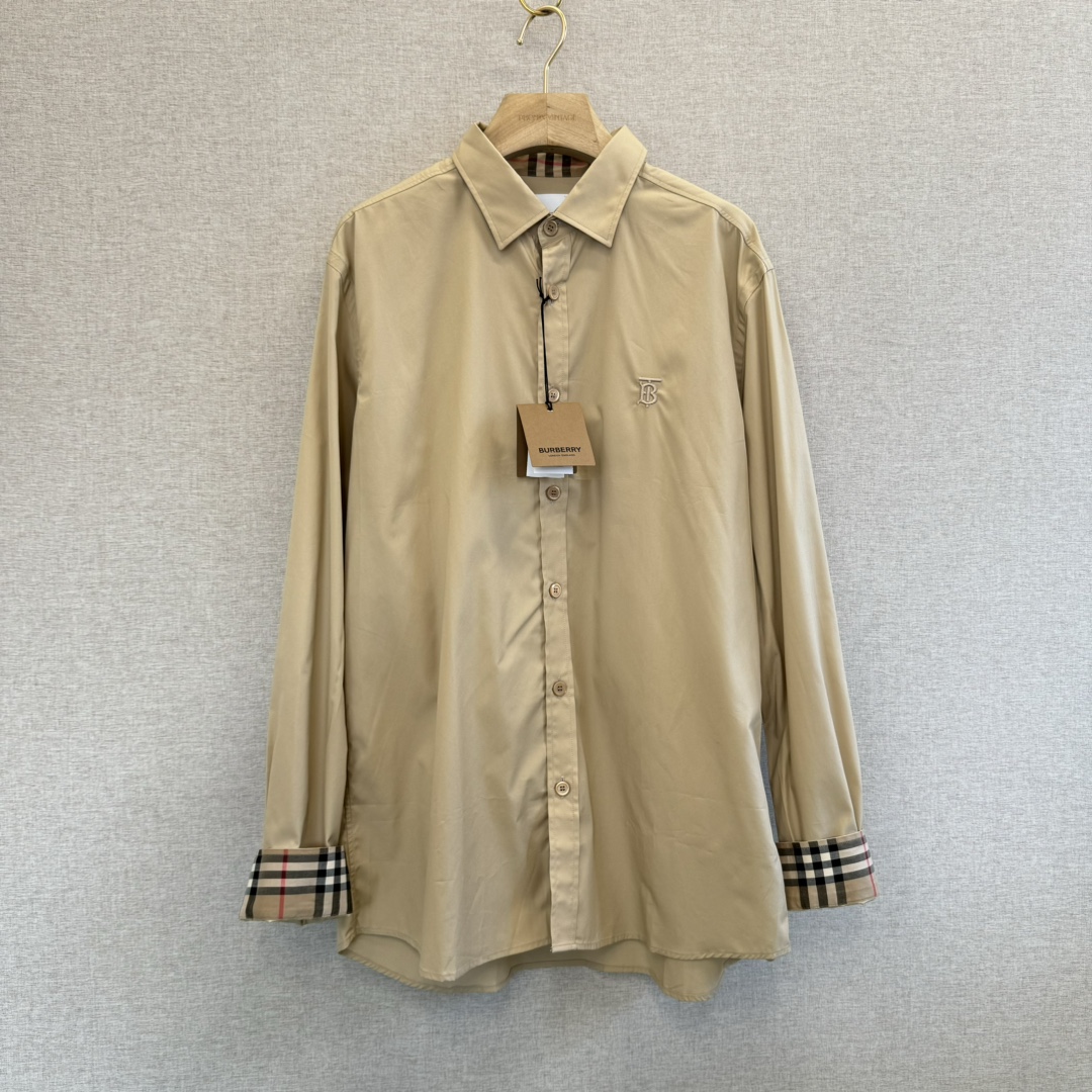 全新未使用 BURBERRY/博柏利 TB刺绣logo标长袖衬衣 MSN30192