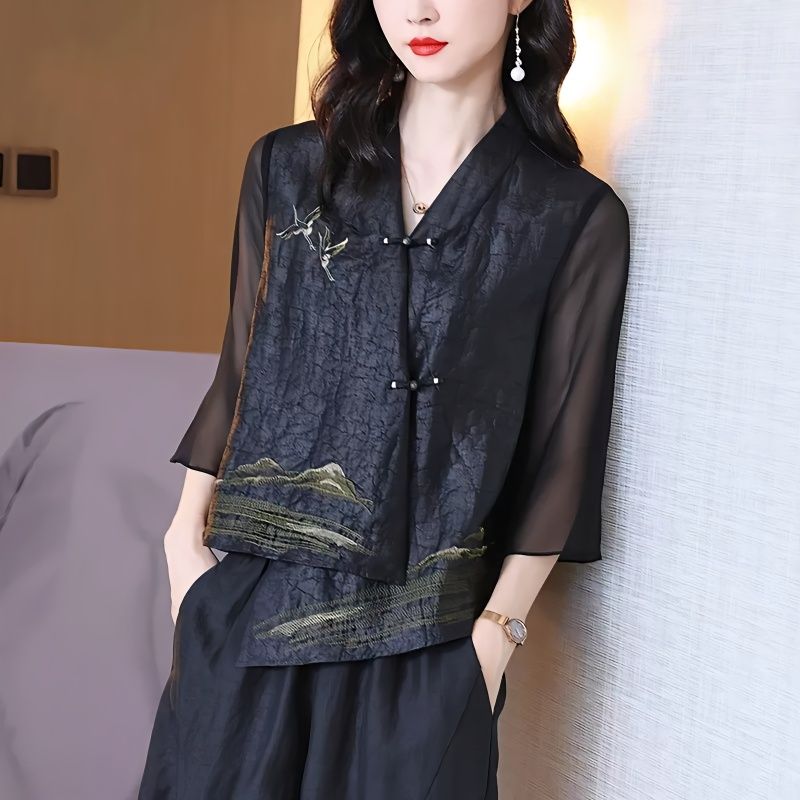 女外套大码显瘦气质洋气休闲复古时尚百搭薄款文艺印花民族风拼接