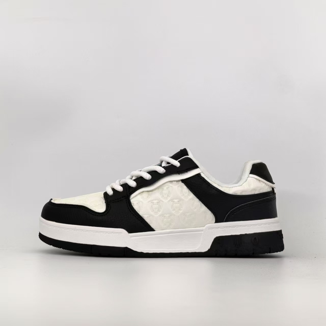 0088轻奢情侣板鞋