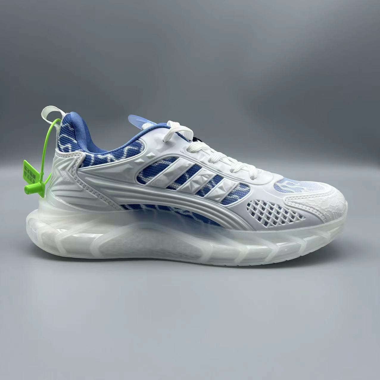 808白色春季男士新款休闲透气轻便潮鞋