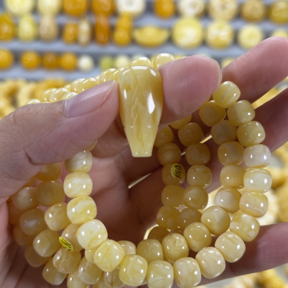 【闪购商品】琥珀颈饰未镶嵌$*$