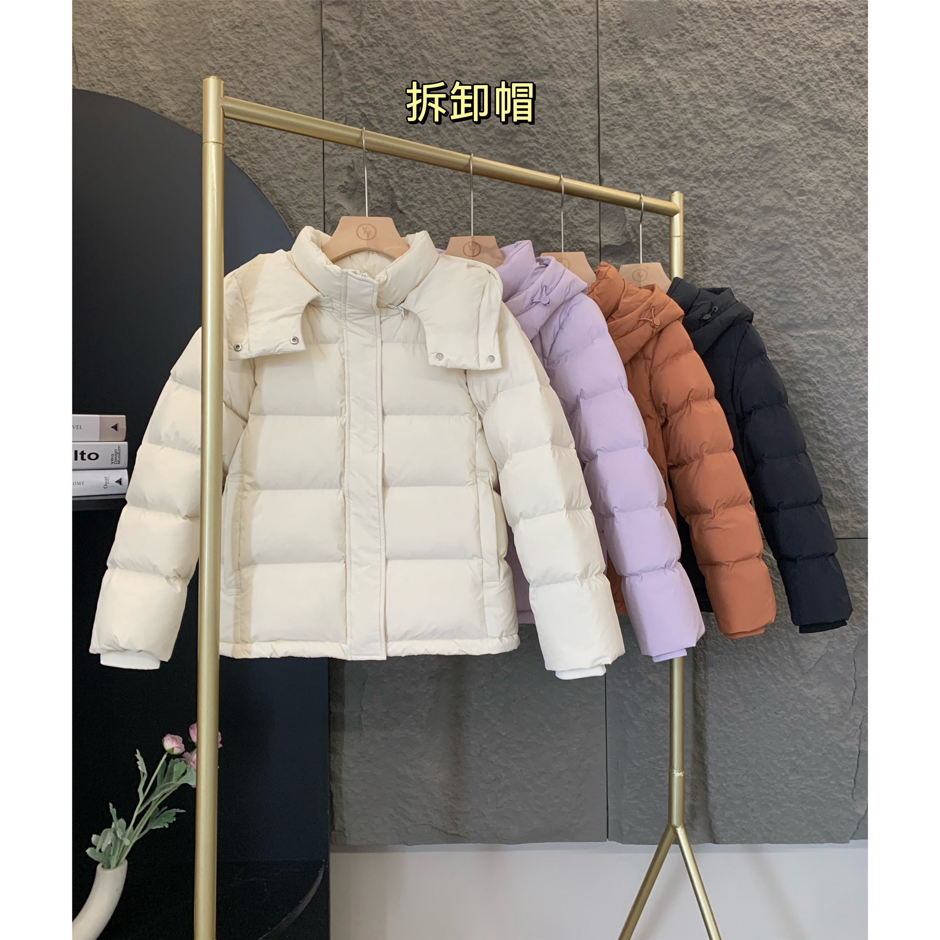 小个子圆圆95白鸭绒冬季羽绒服女士脱卸帽厚款上衣保暖御寒外套女
