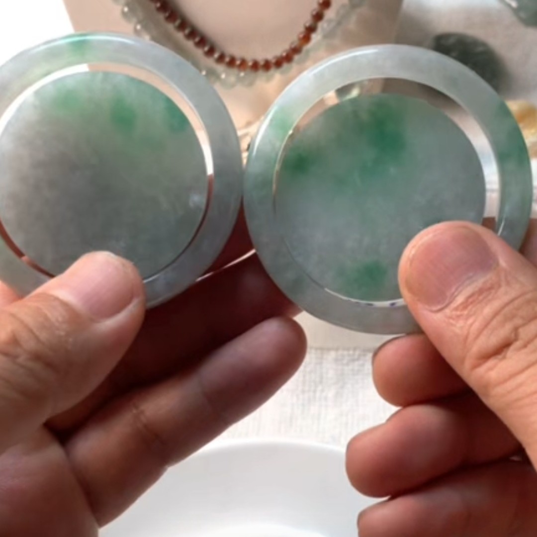 天然缅甸翡翠，挂件