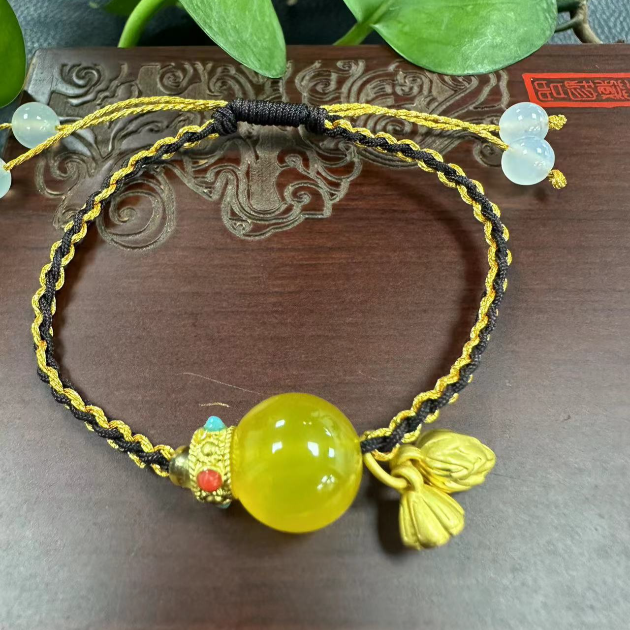 玛瑙黄色单珠手绳（多样性发货）