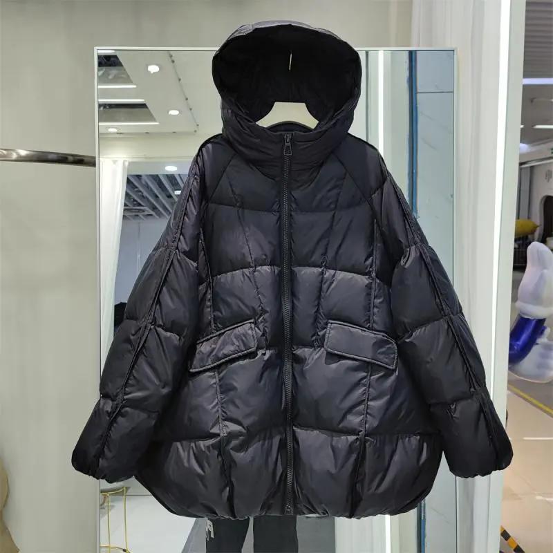 200斤加大码冬季保暖羽绒服女中长款宽松胖mm斗篷连帽白鸭绒外套