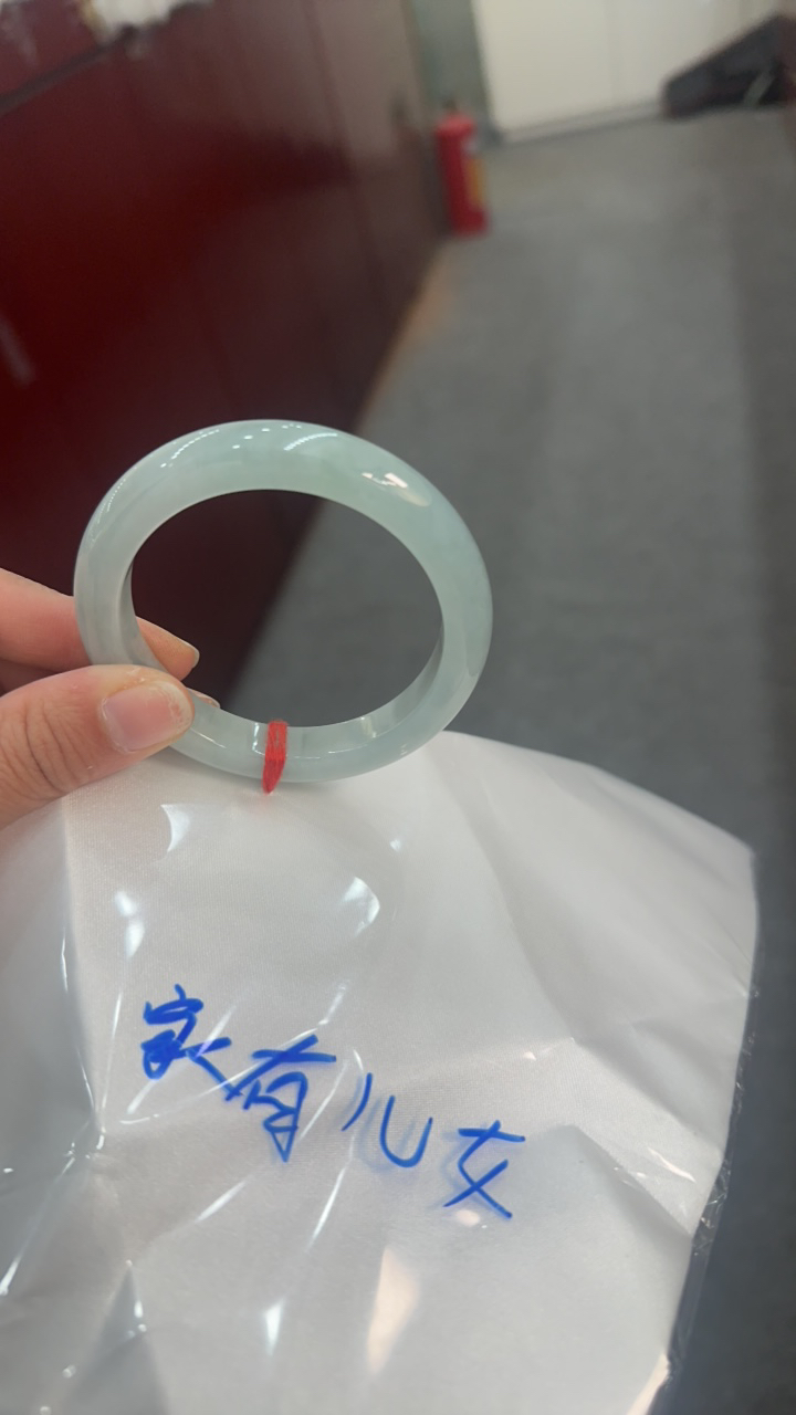 手镯女款少女冰透测量女士