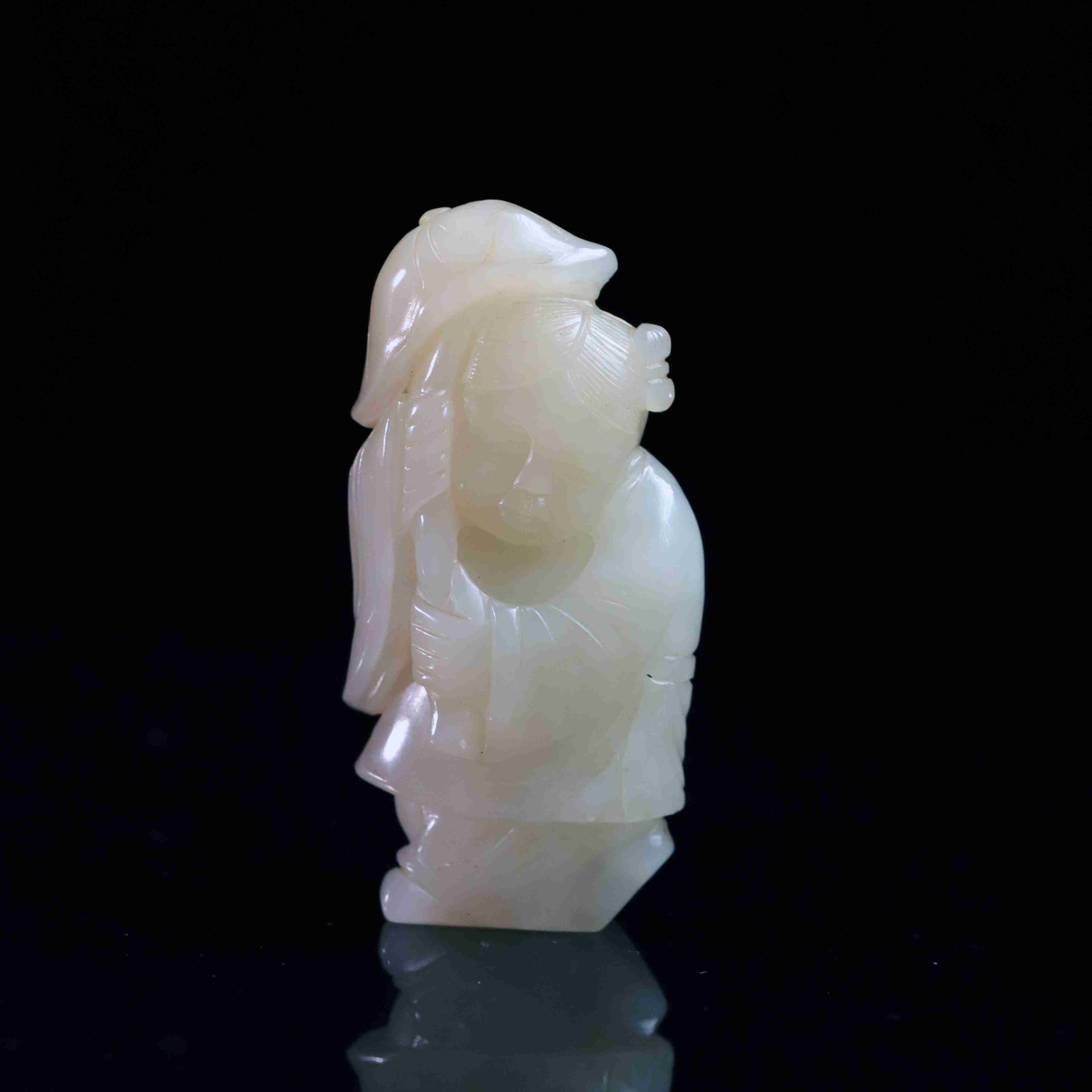 473清代和田玉荷叶童子120