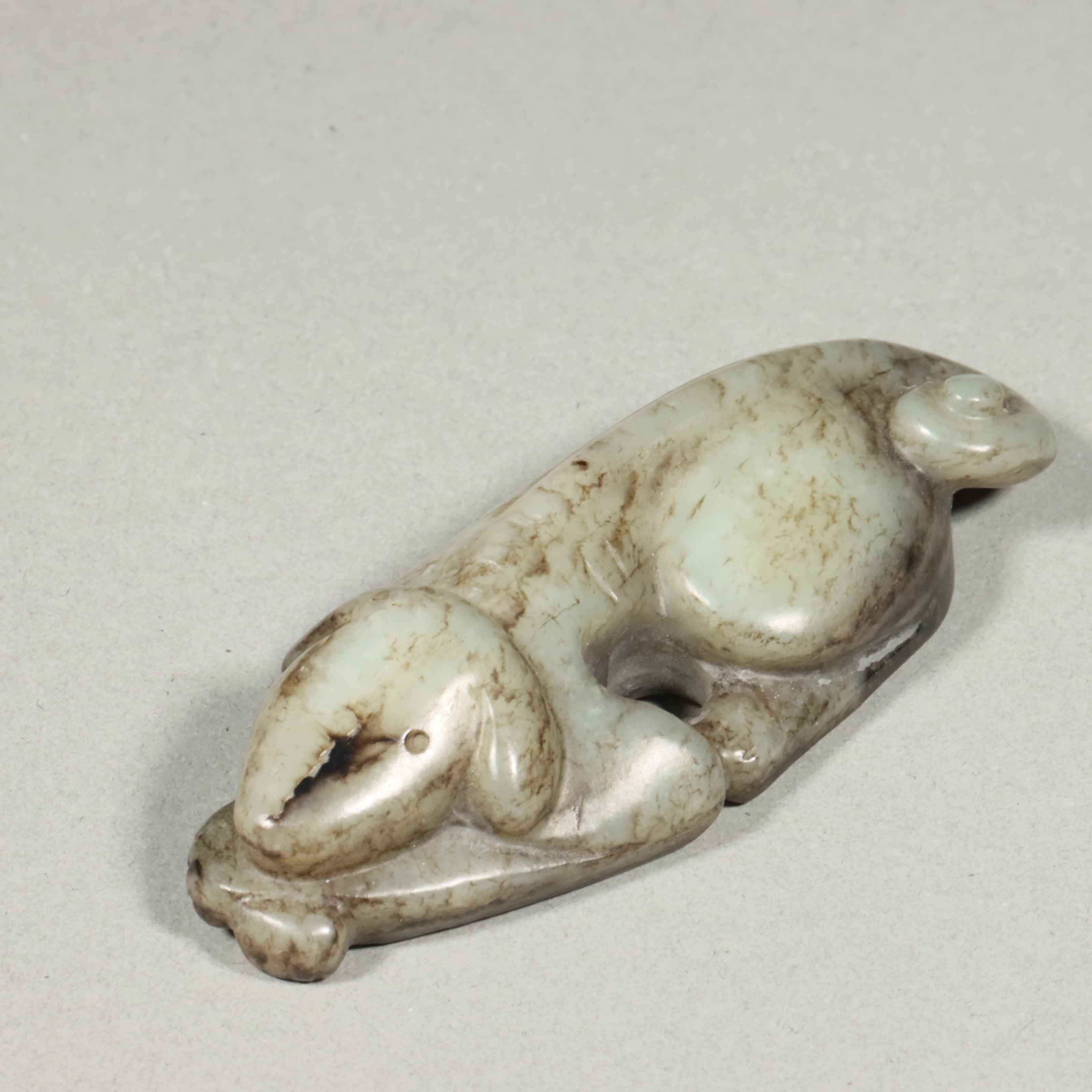 407明代和田玉卧犬把件1342