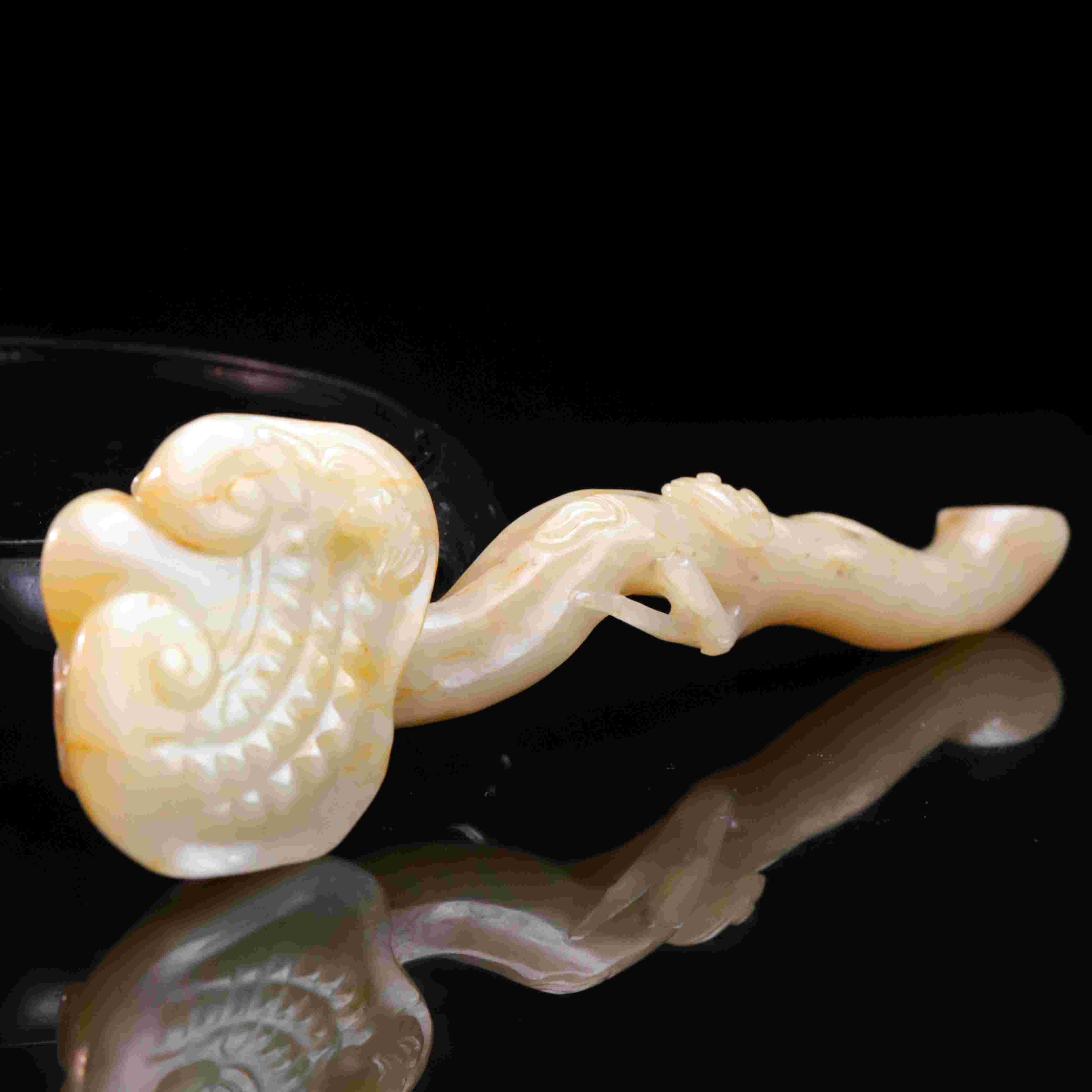 清代和田玉如意摆件970