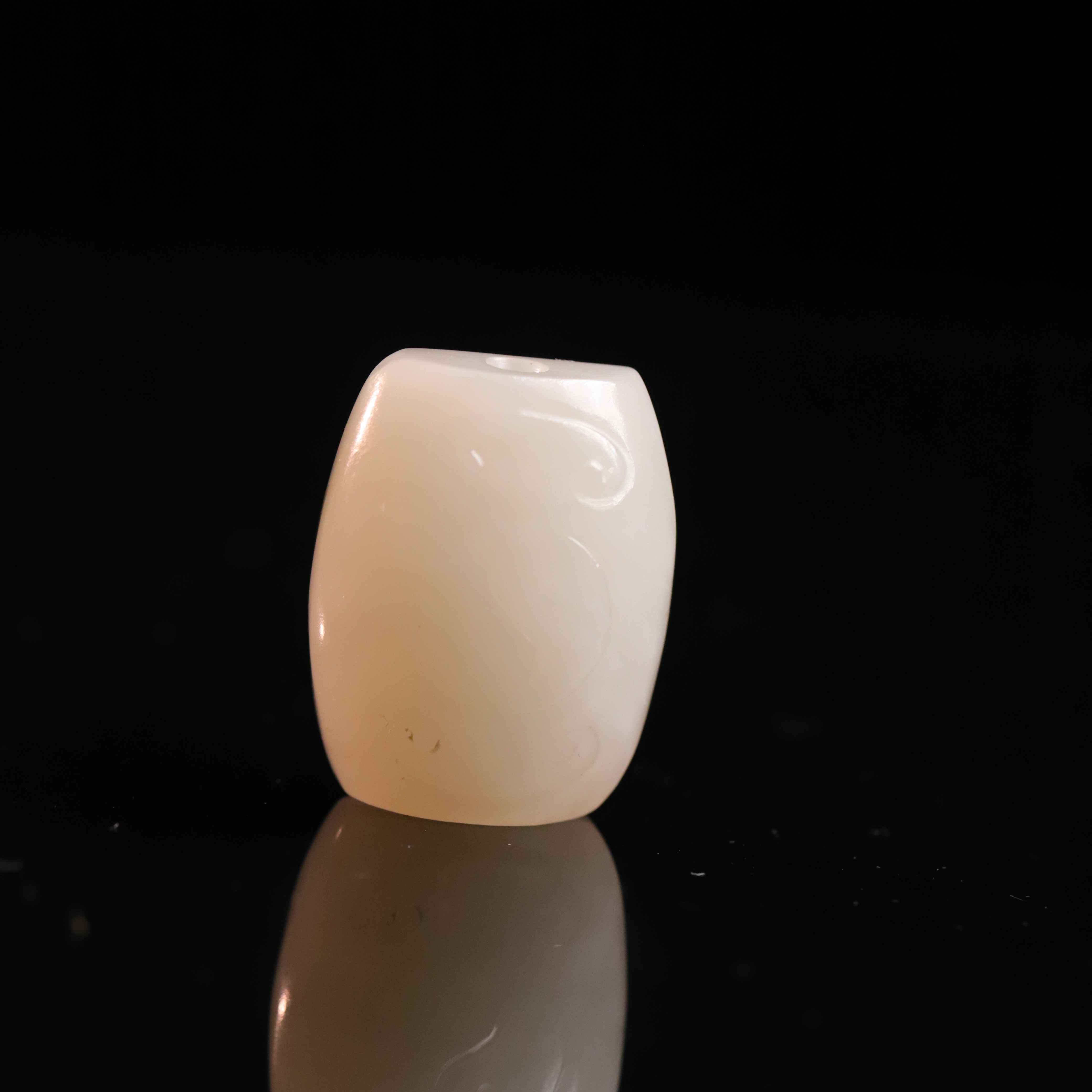 862清代和田玉龟甲花件68