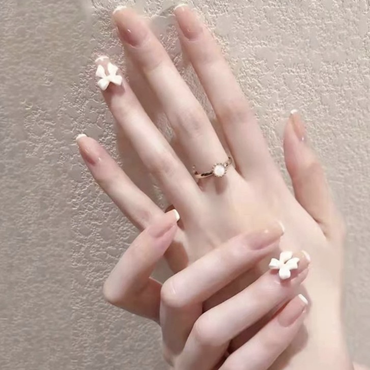 46#奶油风白色蝴蝶结穿戴甲 少女纯欲风名媛淑女气质简约美甲贴片