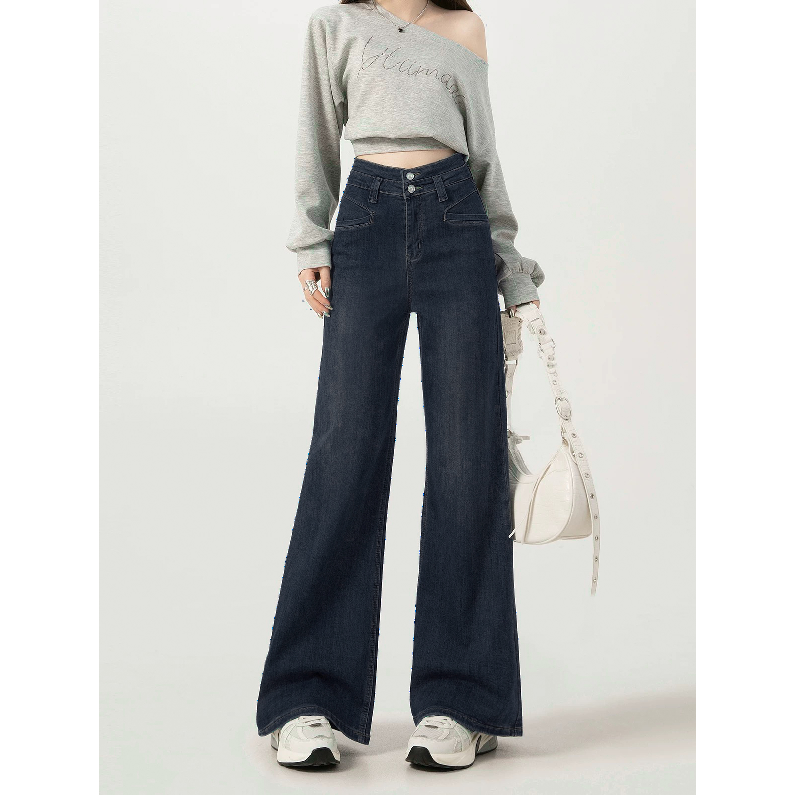 现货【拍一发二】高腰复古深蓝牛仔裤秋厚洗水显瘦微喇裤（送腰带）