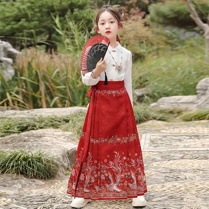 高端国风马面裙女童秋冬款2023新款汉服唐装儿童马面裙女套装冬季