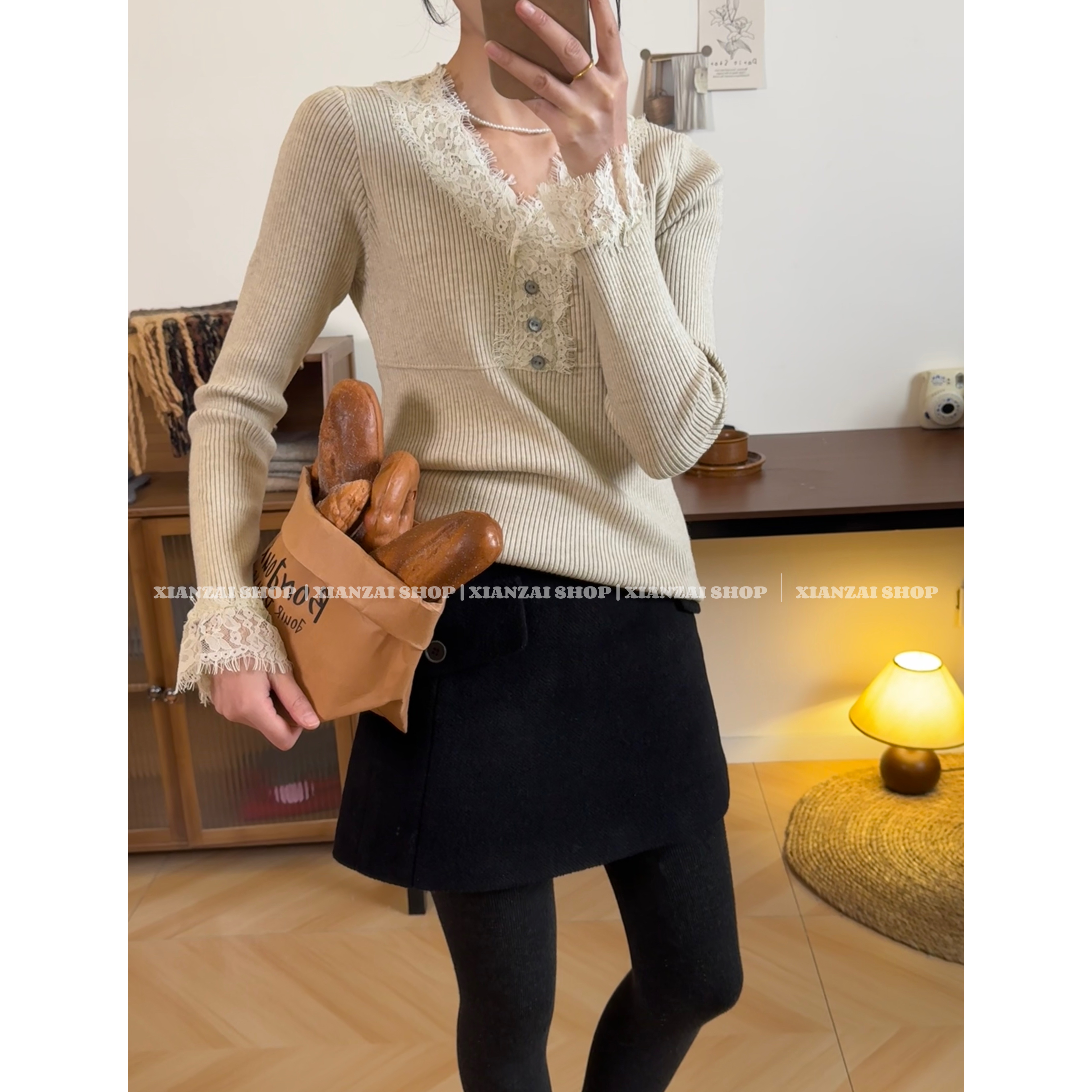 XIANZAI【蕾丝打底衫】春季新款法式高级感百搭蕾丝拼接针织打底衫