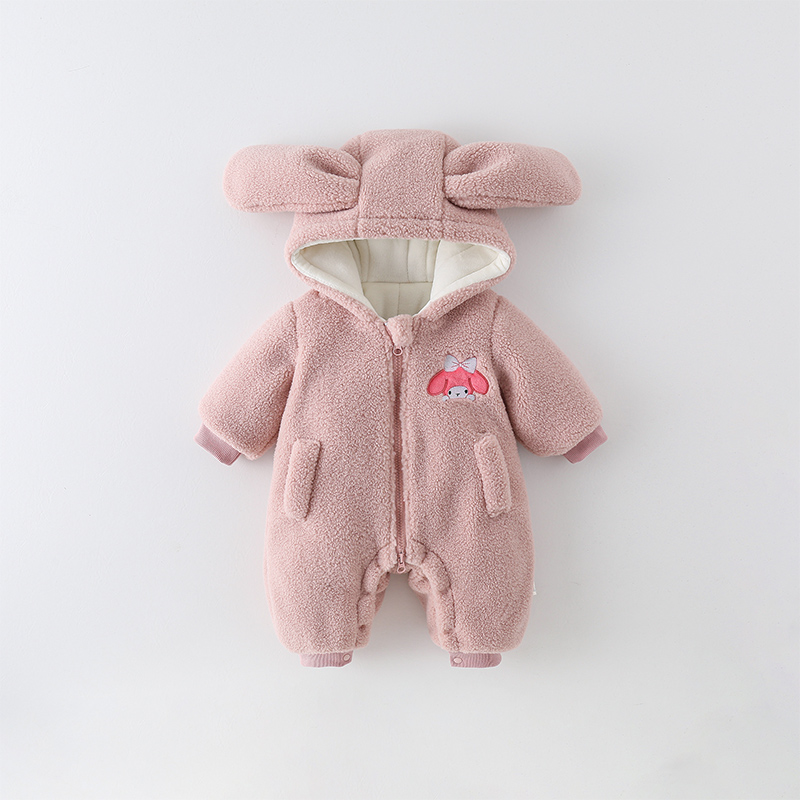 婴儿衣服秋冬套装男女宝宝连体衣加厚外出抱衣包脚可爱动物爬爬服