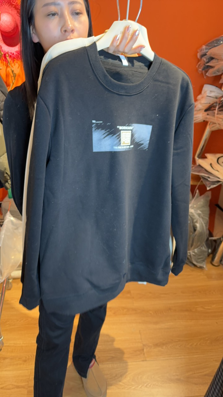 宽松休闲韩版上衣