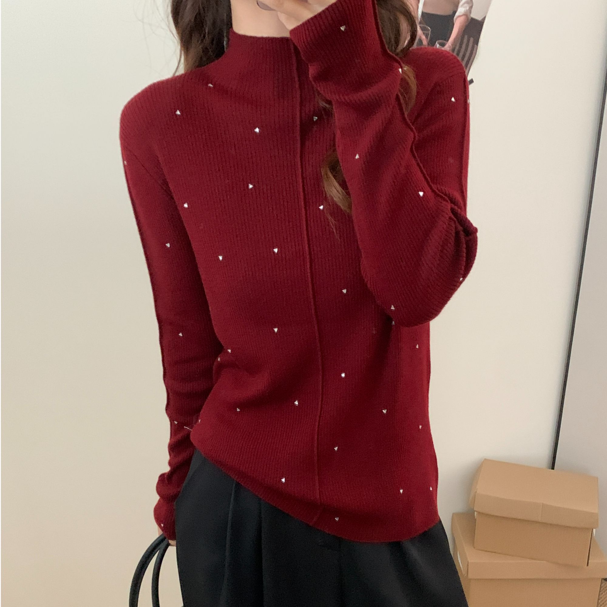 YAERMEI/雅而美秋冬显瘦半高领满身三角钻精致打底针织衫9780