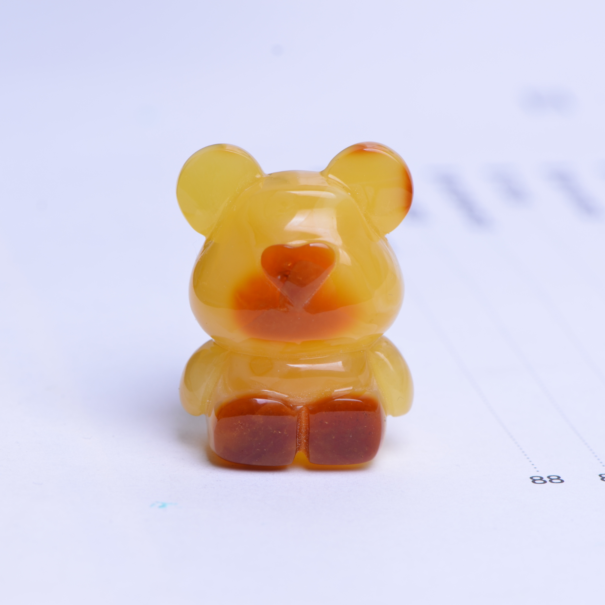 天然琥珀蜜蜡焦皮鸡油黄小熊