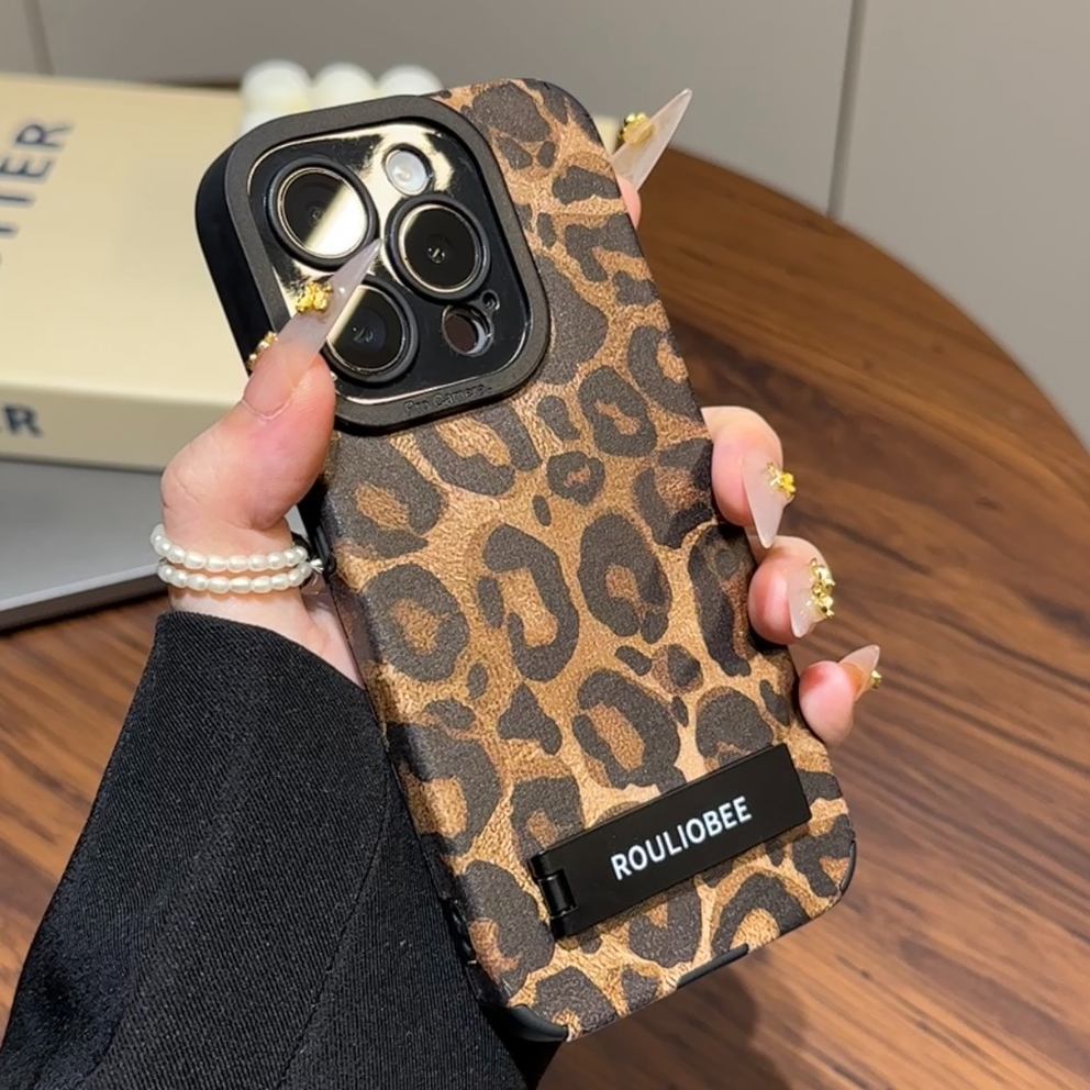 高端豹纹贴皮适用苹果15/16pro华为p70/vivo支架oppo小米14手机壳