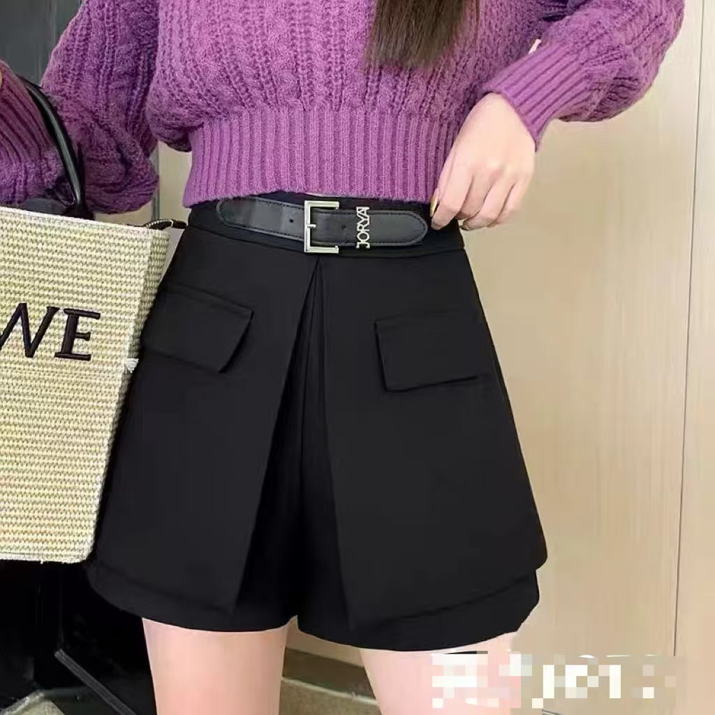 2026新款网红时尚冬季短裤显瘦气质高腰休闲百搭黑色阔腿宽松