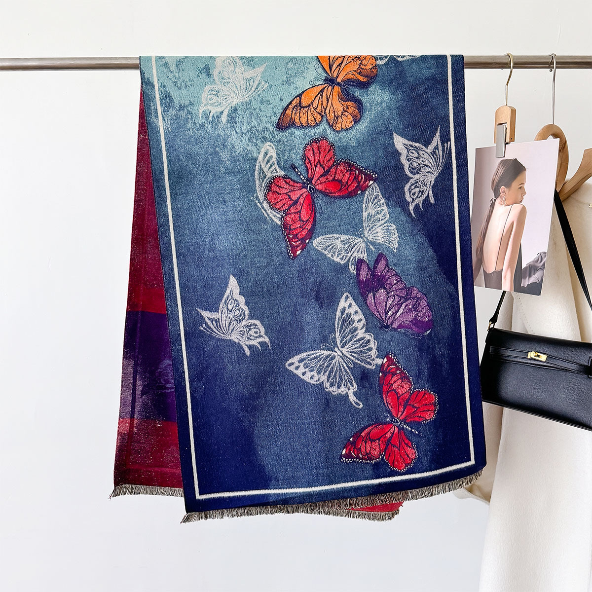 【庄周梦蝶】70*180羊绒长巾披肩加厚百搭油画保暖围巾女