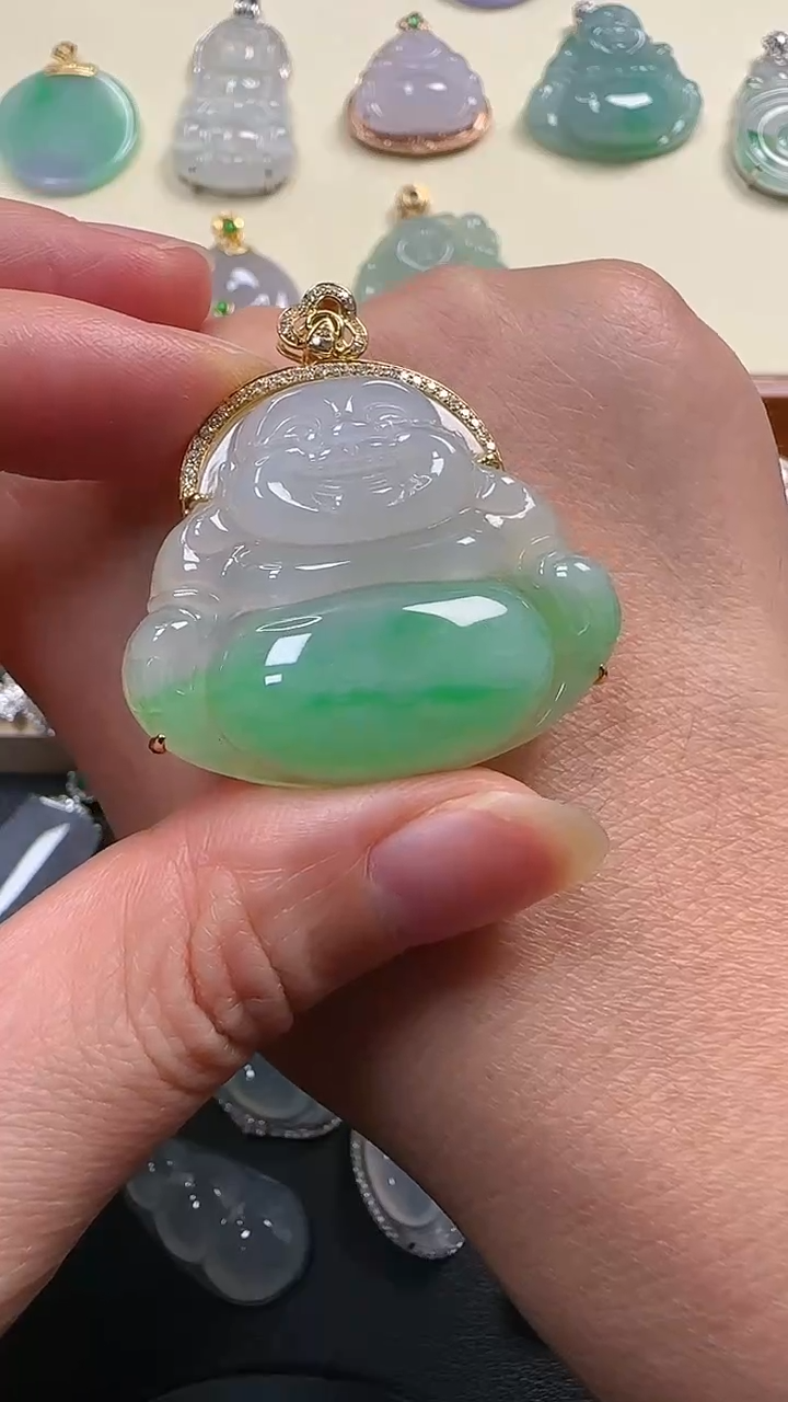 【闪购商品】翡翠颈饰18K金镶嵌翡翠佛公