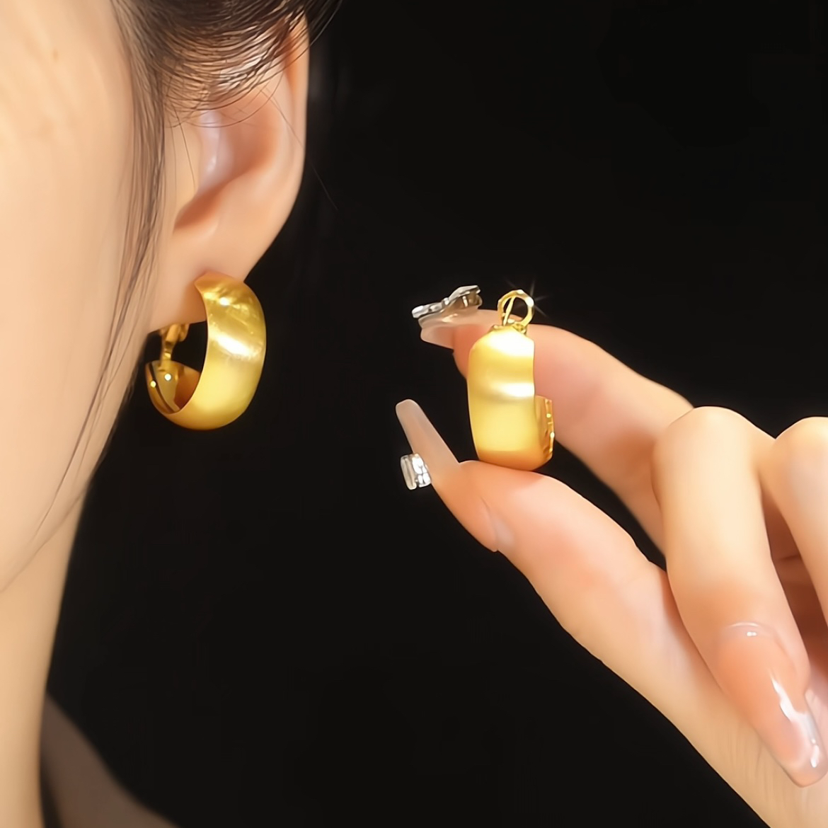 铜合金耳饰 夏季新款拉丝几何女士百搭金属耳饰个性宽面圆圈 耳环