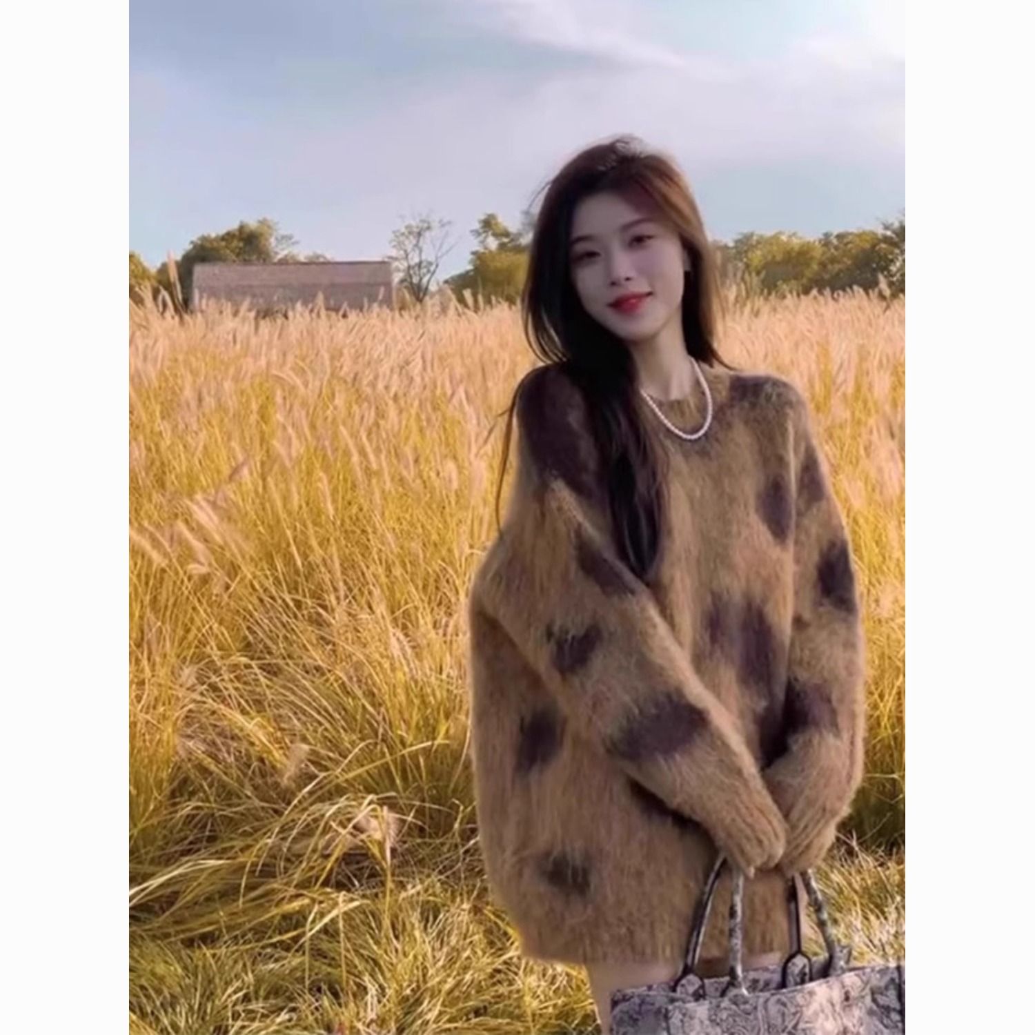 秋冬季新款日系慵懒风奶fufu休闲毛棕色套头毛衣女设计感长袖上衣