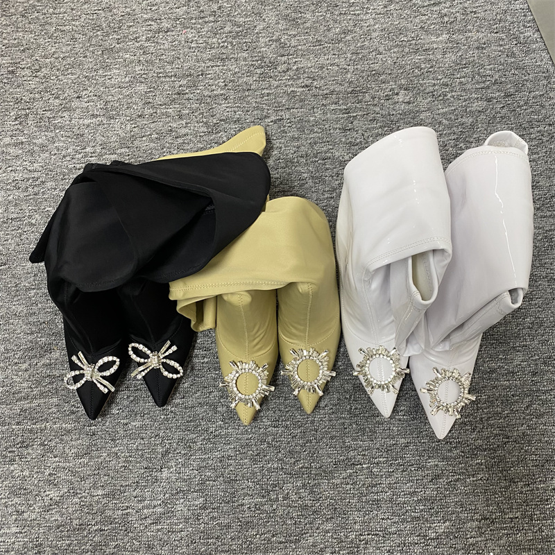 23款时尚休闲百搭尖头酒杯跟长靴女鞋