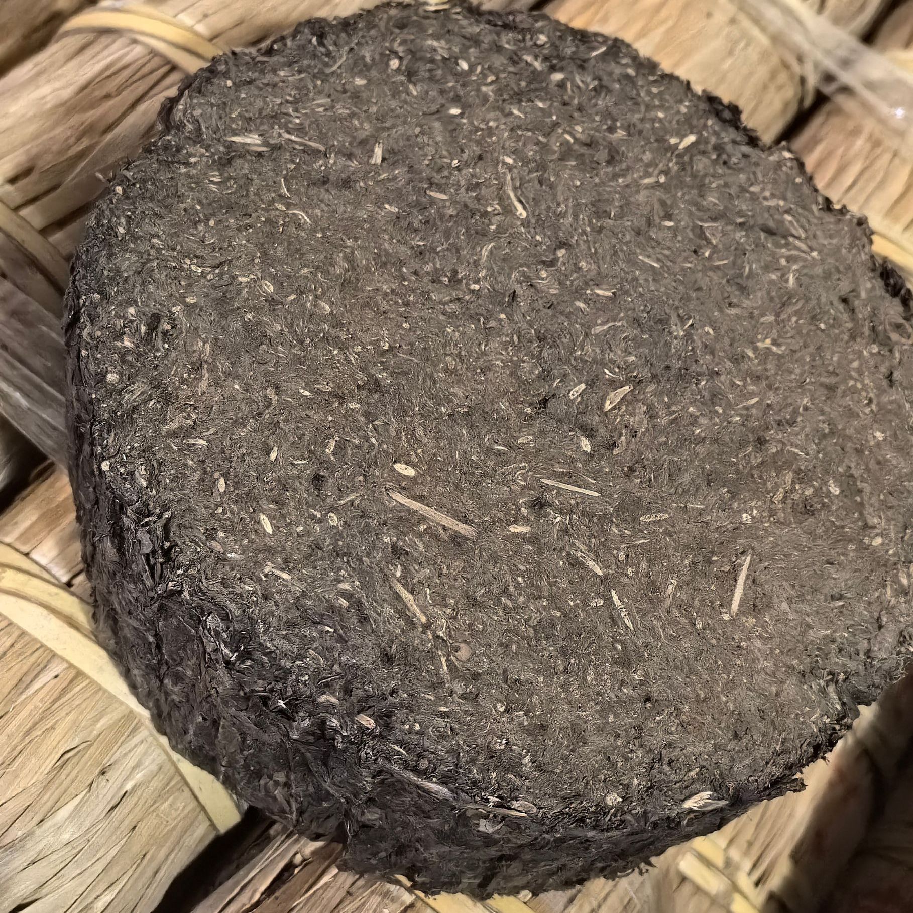 高家山野荒黑茶湖南安化黑茶2016年守艺千两饼700g代拍链接