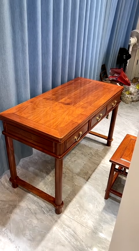 【闪购商品】花梨木类家具刺猬紫檀1.2单书桌