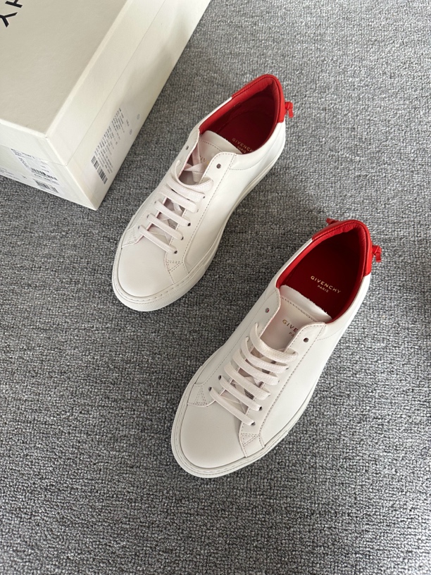 全新未使用 Givenchy/纪梵希 36码 女款红尾小白鞋 