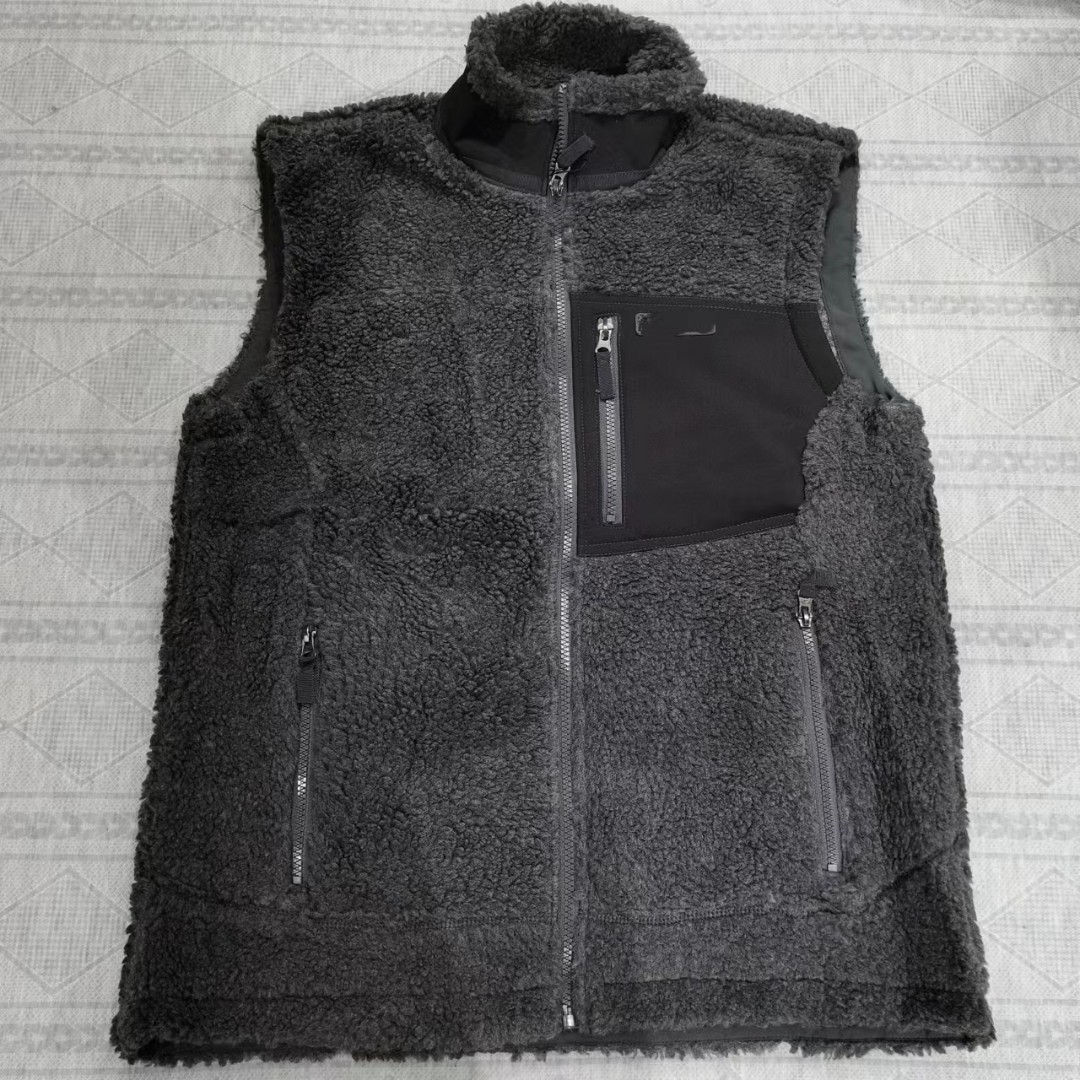 哎呦家13113马甲保暖秋冬