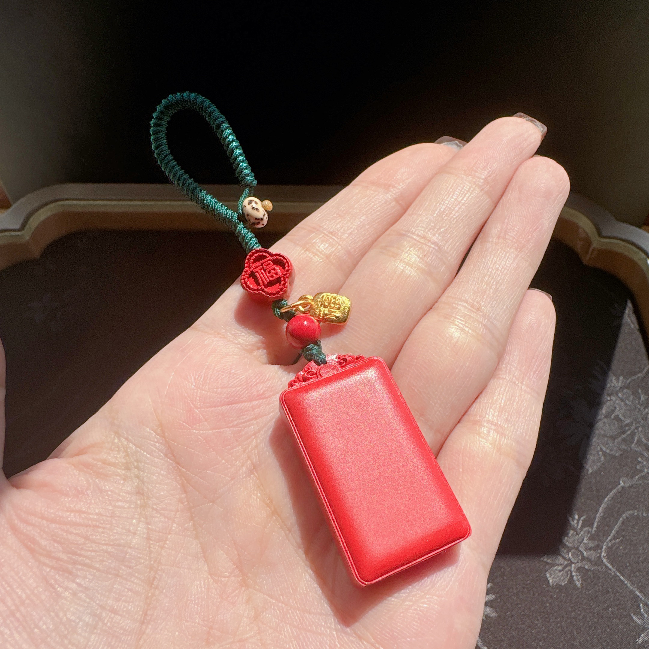 含辰砂工艺品天然辰砂真朱砂磨砂平安无事牌钥匙扣包挂男女同款