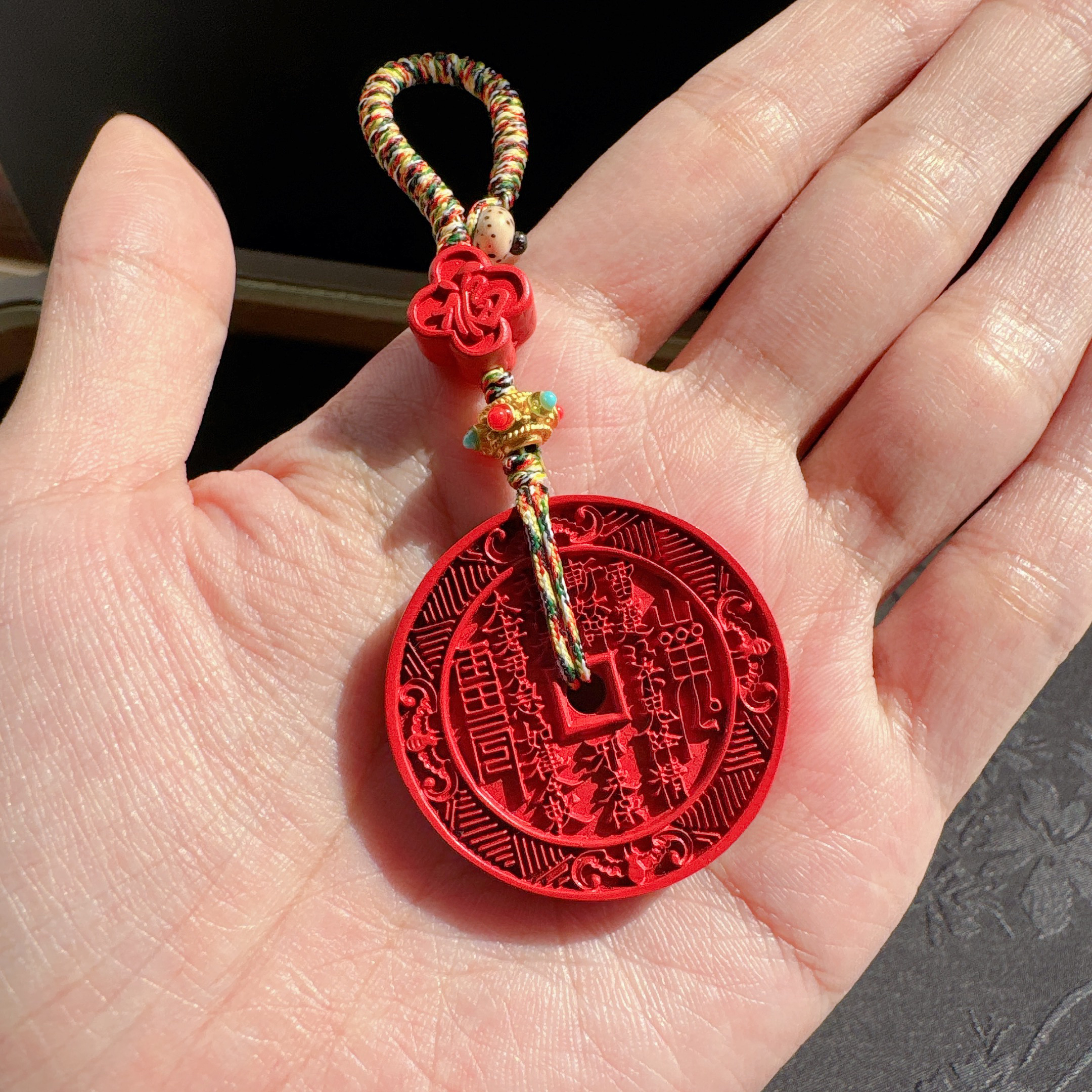 含辰砂工艺品天然辰砂真朱砂磨砂款山*花钱牌钥匙扣包挂男女同款