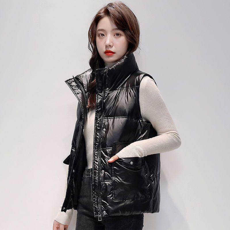 YAYA鸭鸭2024白鸭绒羽绒服马甲女短款新款秋冬韩版宽松休闲羽绒服