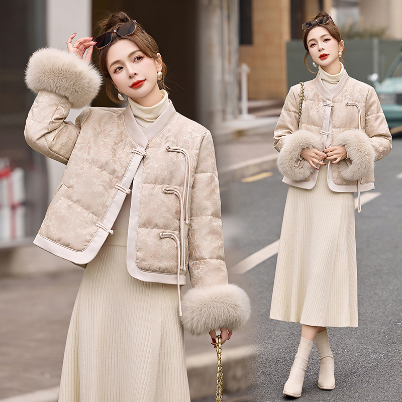 新中式国风大袖毛拼接提花羽绒服女2025冬季新款复古盘扣短款外套