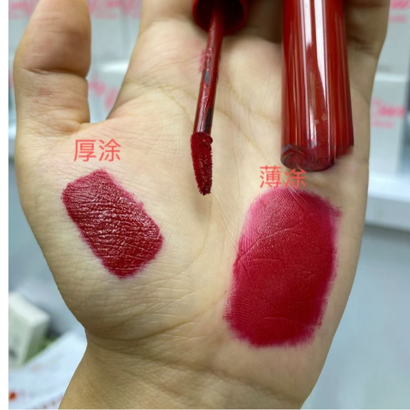红管丝绒哑光唇釉#400 效期至25年4月