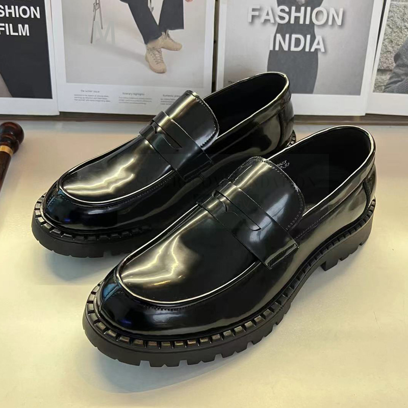 真皮时尚皮鞋商务休闲男士厚底舒适冬季加绒英伦风黑色乐福鞋男