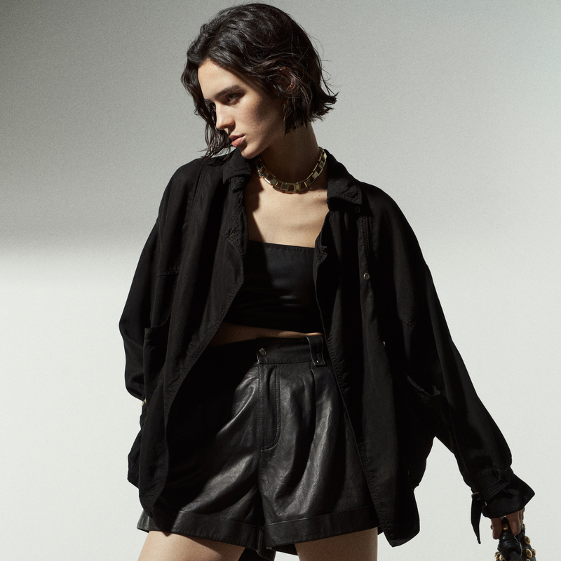 IRO Night 羊皮短裤直筒黑色皮裤酷飒简约通勤春夏女时尚高级感