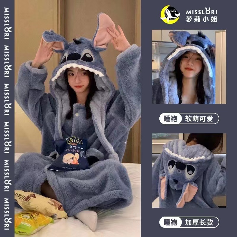 新款睡袍珊瑚绒保暖冬天睡衣女加厚卡通可爱中长款学生宿舍可外穿