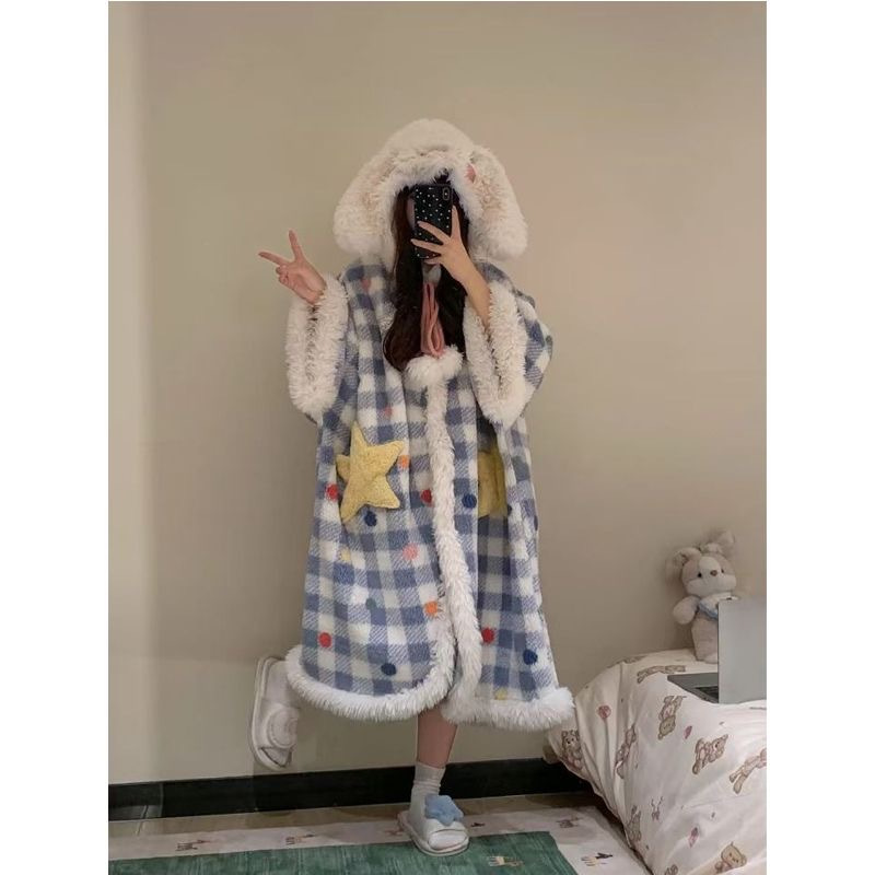 2024新款玉桂狗睡衣冬季珊瑚绒加厚加绒卡通可爱披风斗篷外穿浴袍