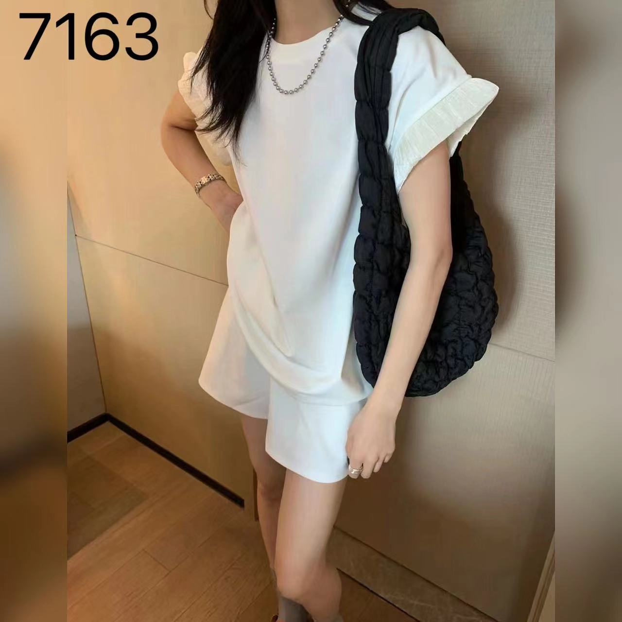 7163 （部分无水洗唛，介意慎拍）SANFAN新款套装