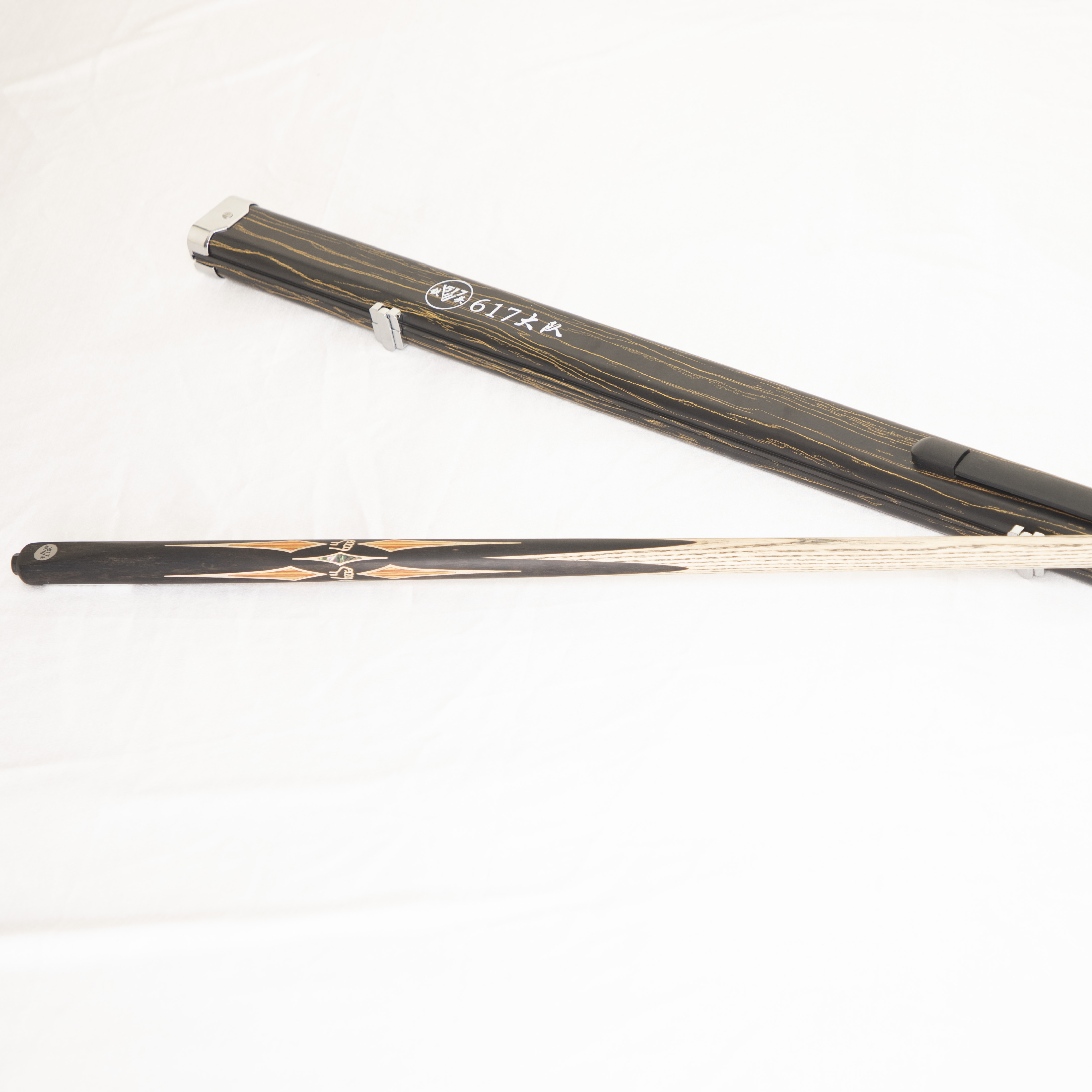 铁头1617系列S-01至尊版中式小头杆手工黑八台球杆通杆职业打感