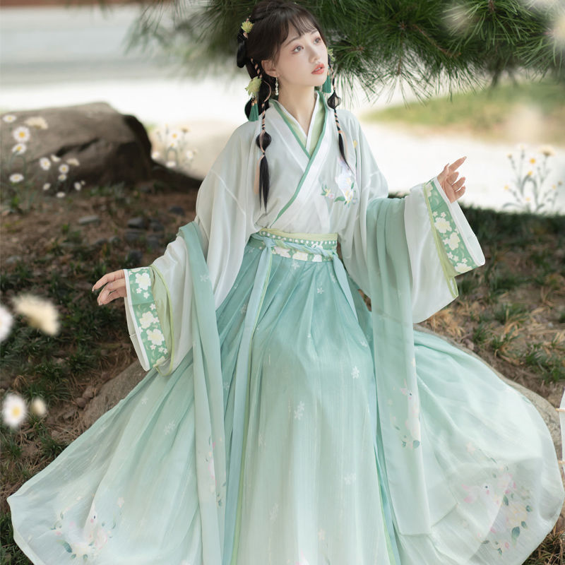 秋季刺绣齐腰交领襦裙成人汉服女学生齐胸印染秋新款