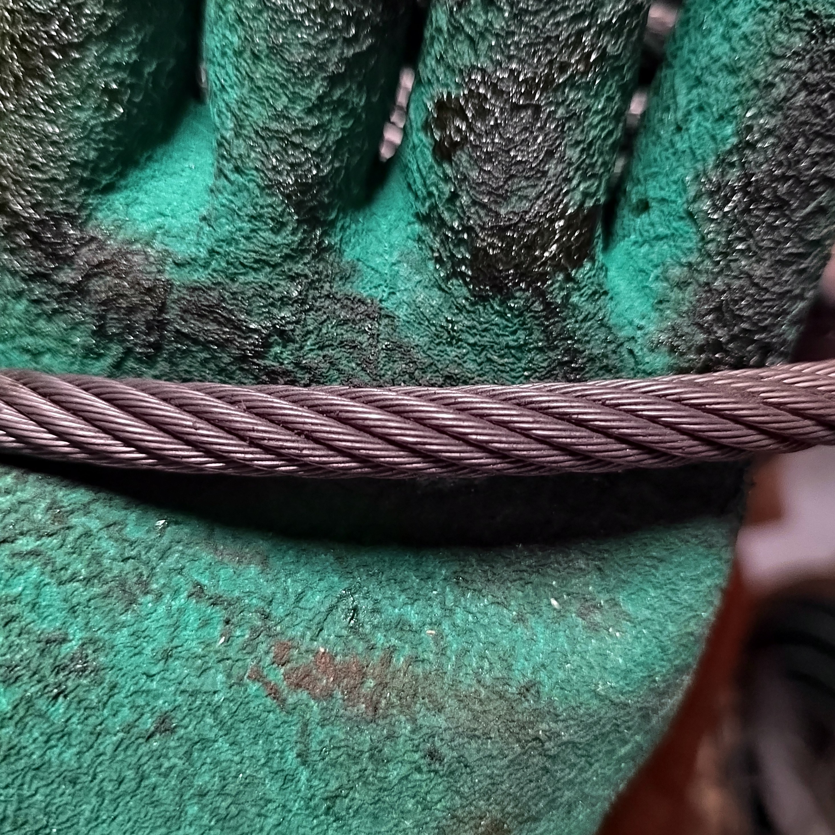电梯钢丝绳，带油钢丝绳8股8X19S钢丝绳卷扬绳索道钢丝绳8mm10mm