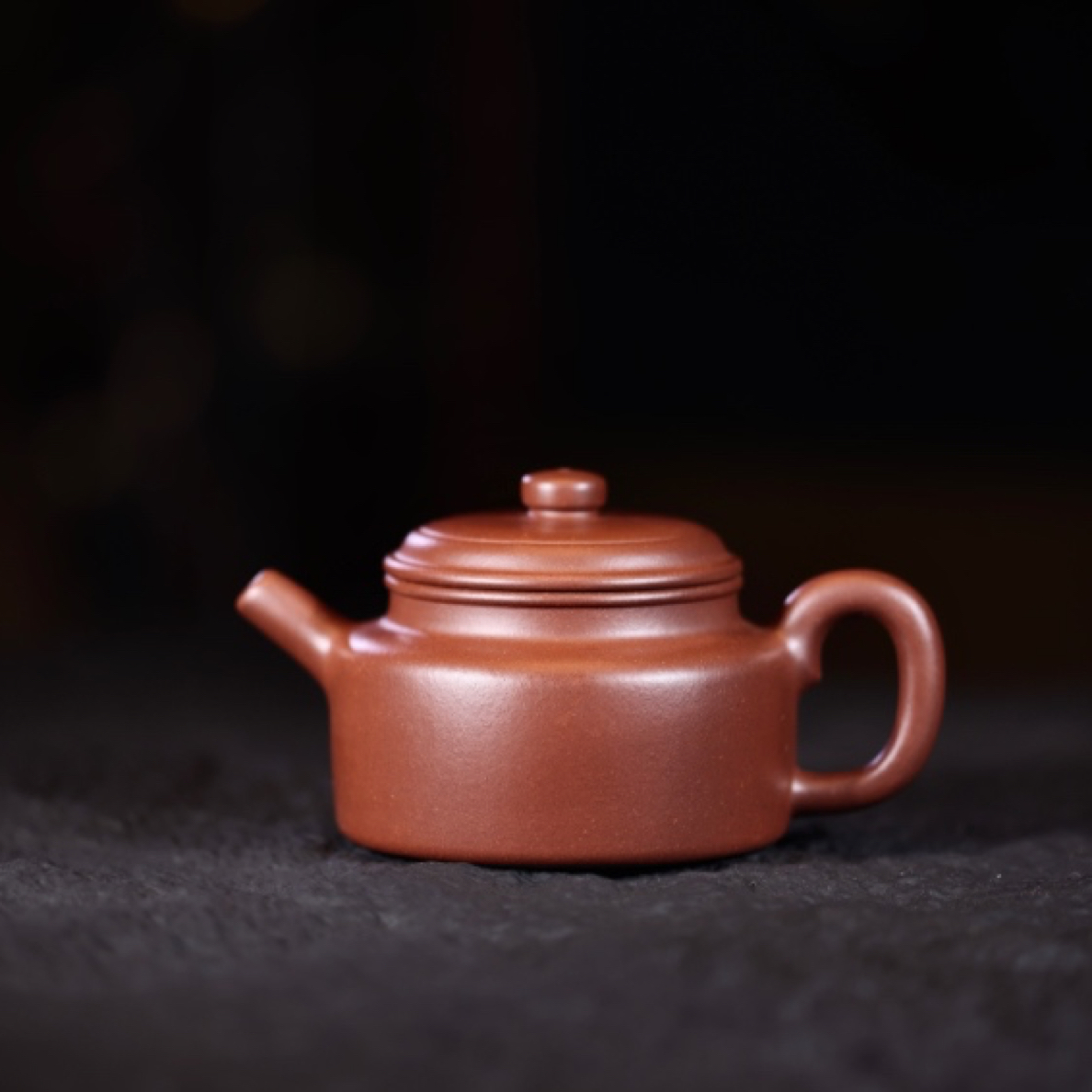 李小龙紫砂作品 底槽清德钟160cc