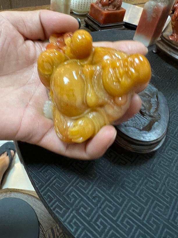 北部黄弥勒摆件纯天然